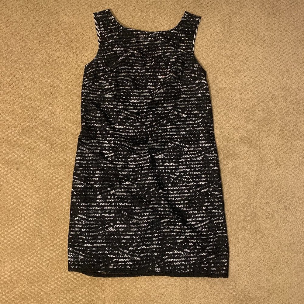 Betsey Johnson Womens size 8 Black and White Lace Shift Dress